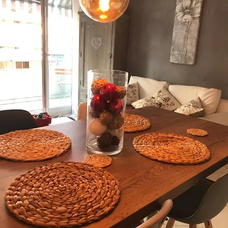 Lamer * ז'ואן-לה-פינס